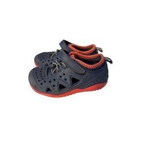 Kids Crocs Navy/Red Closed-Toe Water Shoes With Velcro Strap & Pull Tab - Size 7
